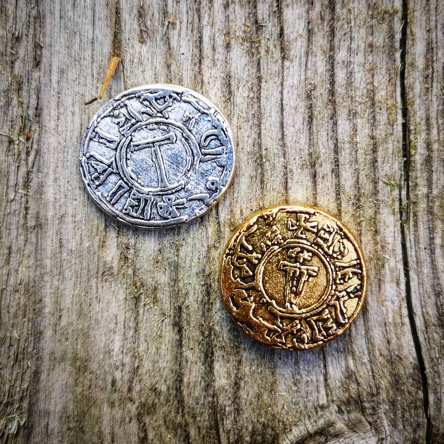PAX Viking Metal Game Coins - Expanded view of one Silfr and one Gull coin to be used with the PAX Viking board game